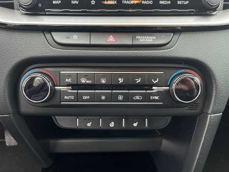Kia Cee'd Spirit Navi LED AppleCarPlay AndroidAuto PDC RFK LED Sitzheizung Lenkradhe Ceed