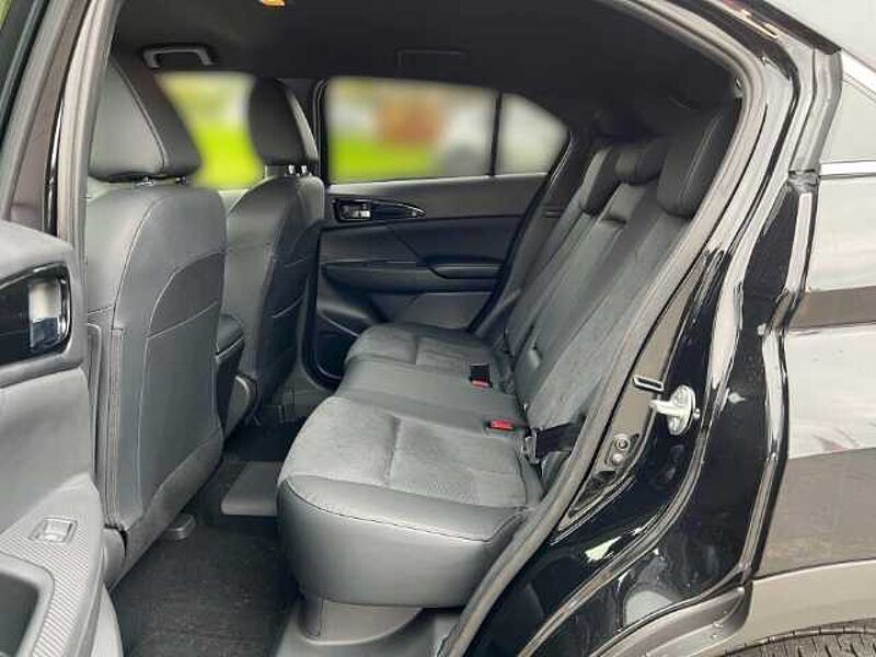 Mitsubishi Eclipse Cross PLUS PHEV TZ Allrad PDC LED Navigation SHZ PLUS PHEV Allrad EU6d PDC LED Navigation SHZ