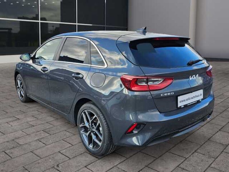 Kia Cee'd Platinum Edition 1.5T AT Pano-/Glasdach RFK PDC v. +h. , LED Sitzheiz. Lenkh Ceed