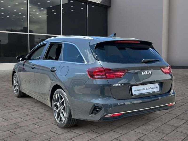 Kia Cee'd_sw Ultimate Edition Style-Paket Navi AppleCarPlay AndroidAuto Sitzheiz. Le Ceed_sw